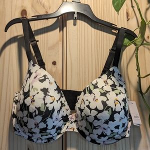 NWT Floral convertible strap demi bra